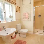 Holiday home Two Acres- Spacious, Delightful, Pet Free